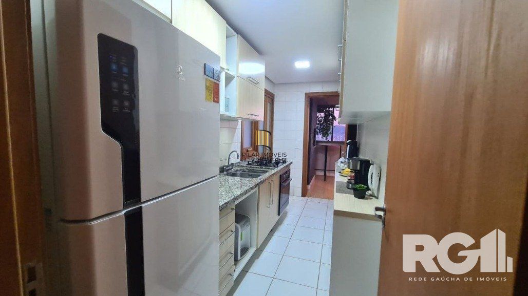 Apartamento 2 dormitórios no bairro Três Figueiras