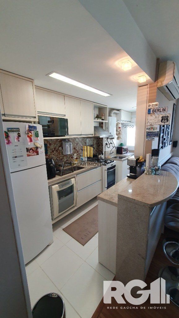 Apartamento 3 dormitórios no bairro Vila Ipiranga