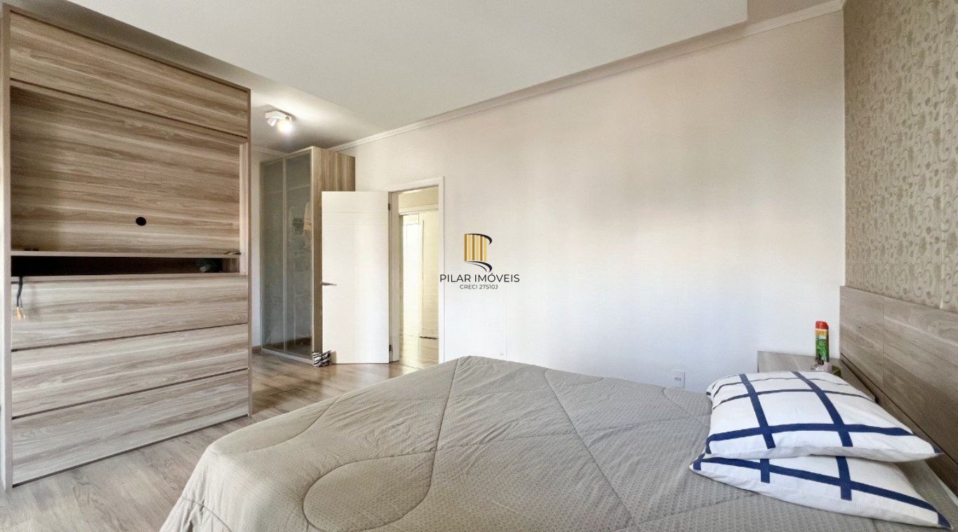 Casa com 3 quartos, 3 suítes á 700m do Iguatemi bairro Passo da Areia!