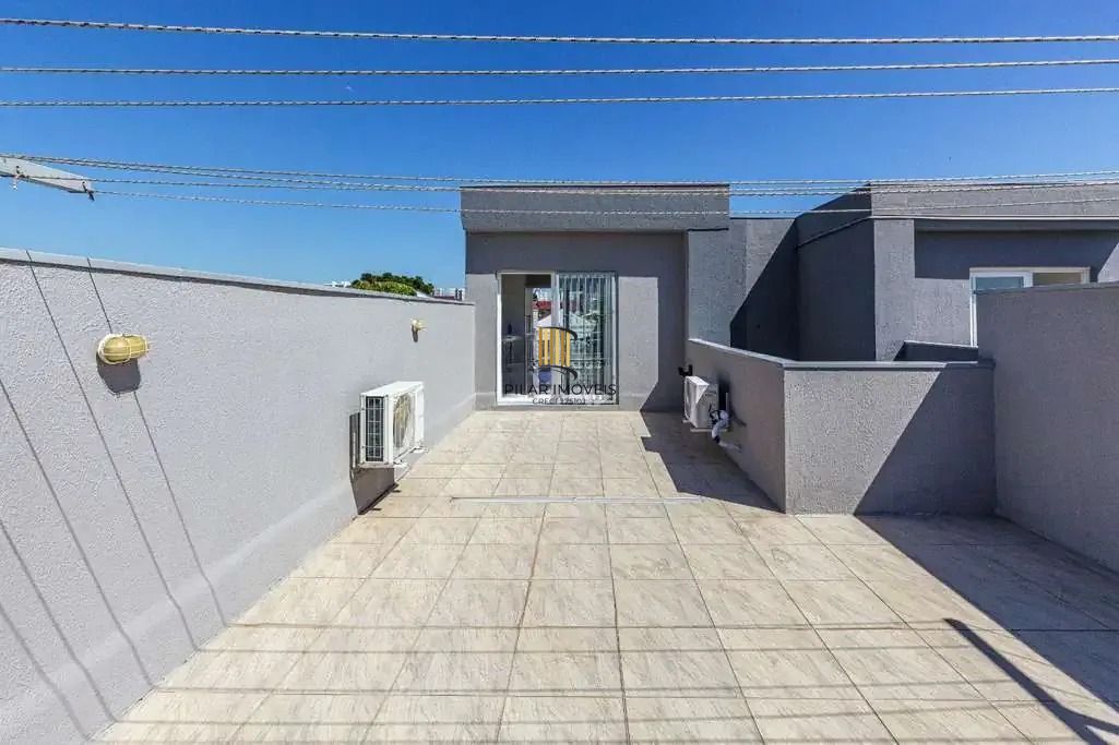 Sobrado com 3 Dormitórios, Suíte e Terraço Panorâmico - Jardim Planalto