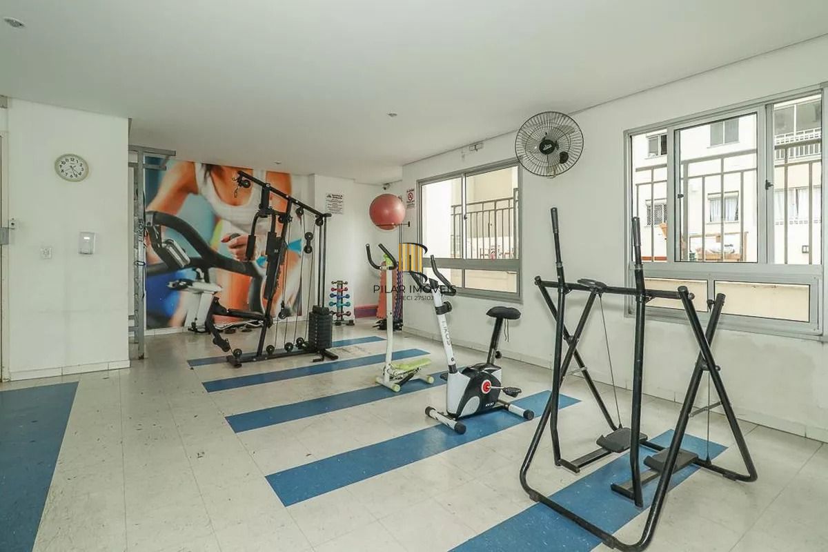 Mobiliado 2 dorm,1 suíte e vaga coberta - Ary Tarrago