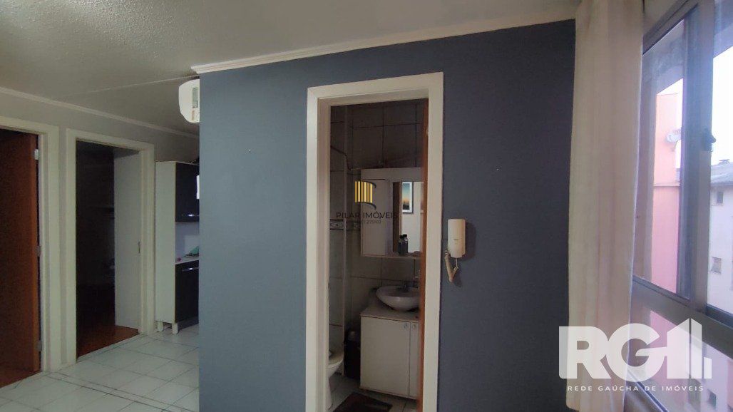 Apartamento 2 dormitórios no bairro Rubem Berta