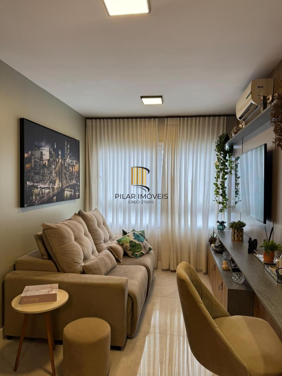 Apartamento 2 dormitórios no bairro Jardim Lindóia