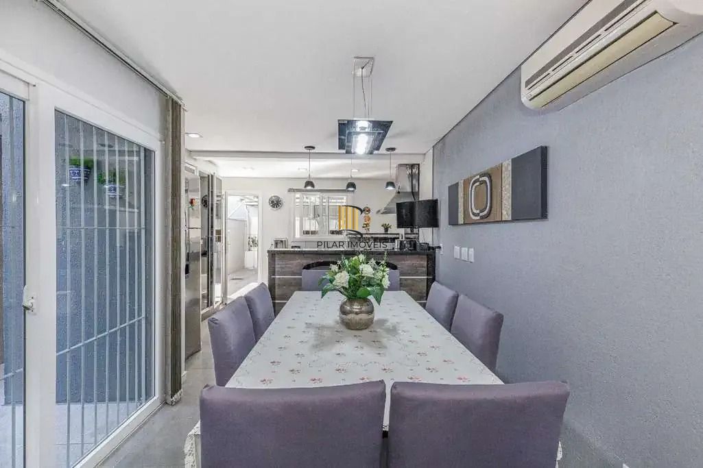 Sobrado com 3 Dormitórios, Suíte e Terraço Panorâmico - Jardim Planalto