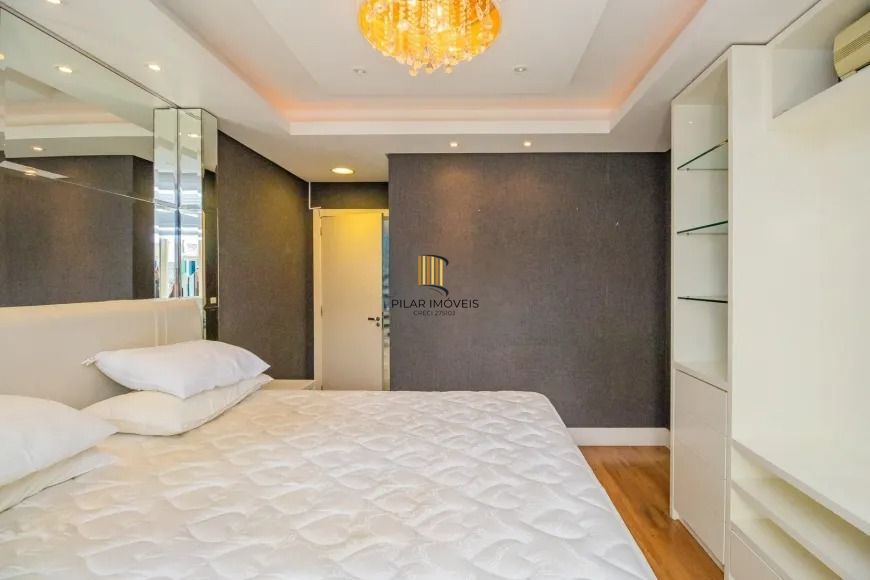 Casa em condomínio 4 suítes no bairro Ecoville