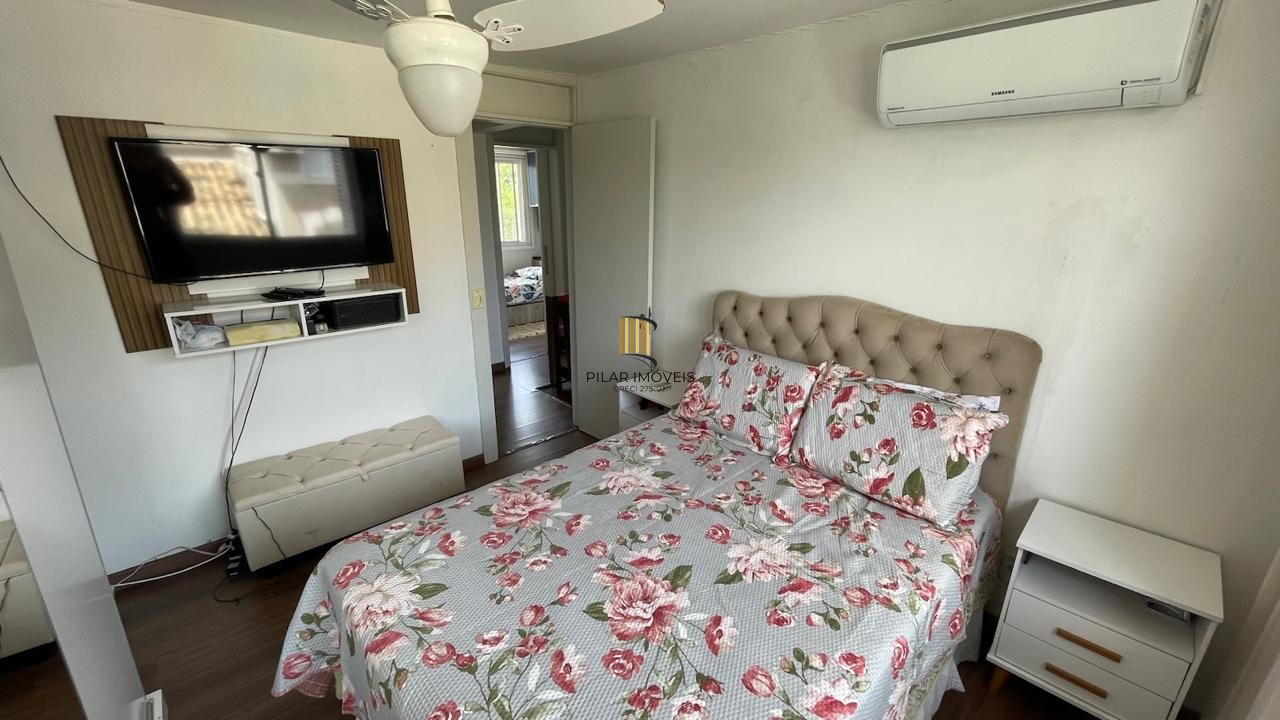 Casa com 3 dormitórios no bairro Humaitá