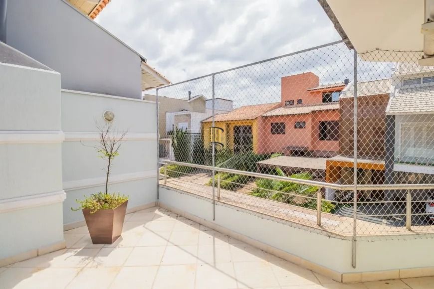 Casa em condomínio 4 suítes no bairro Ecoville