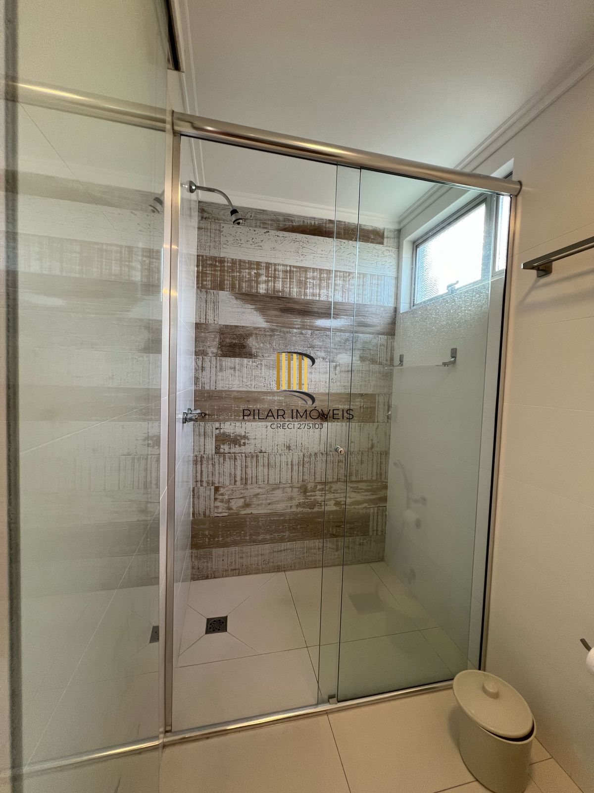 Apartamento para venda locado, 3 quartos, localizado na rua Vicente da Fontoura