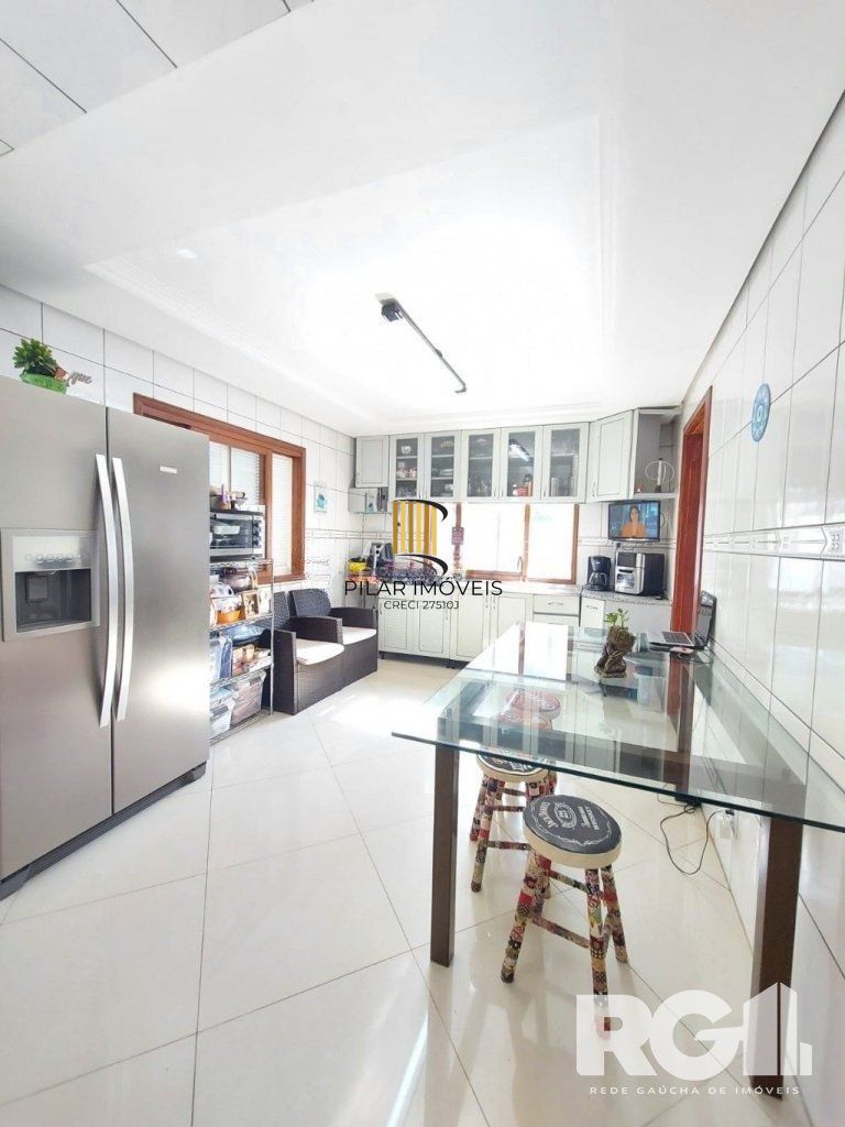 Casa 3 dormitórios no bairro Santa Isabel - Pilar Imóveis