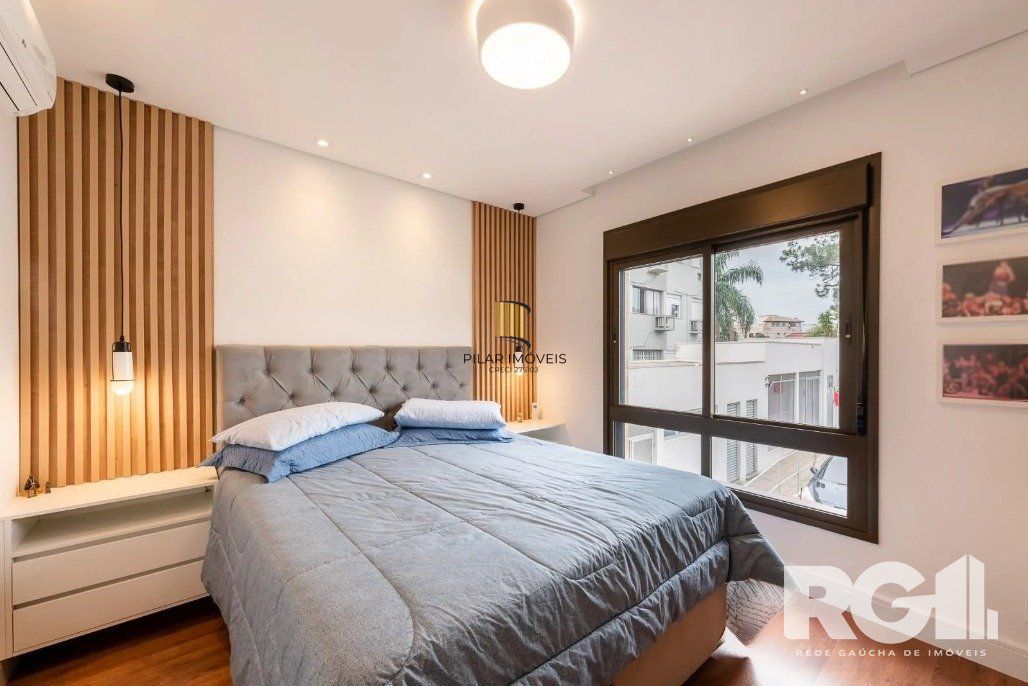 Apartamento de 3 dormitórios com suíte e churrasqueira, lavabo e 2 vagas de garagem.