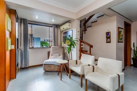 Duplex Reformado com 2 Dormitórios e 1 Vaga – Pronto para Morar