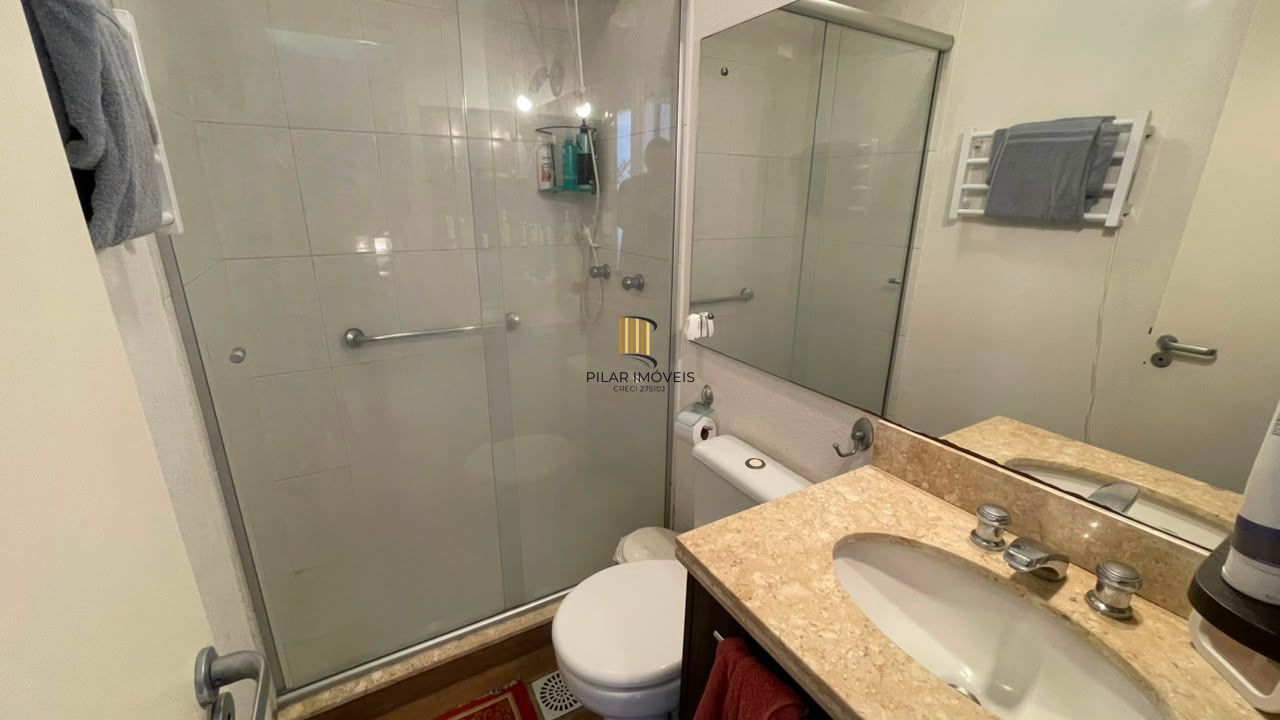 Casa 4 dorms com energia solar em condomínio