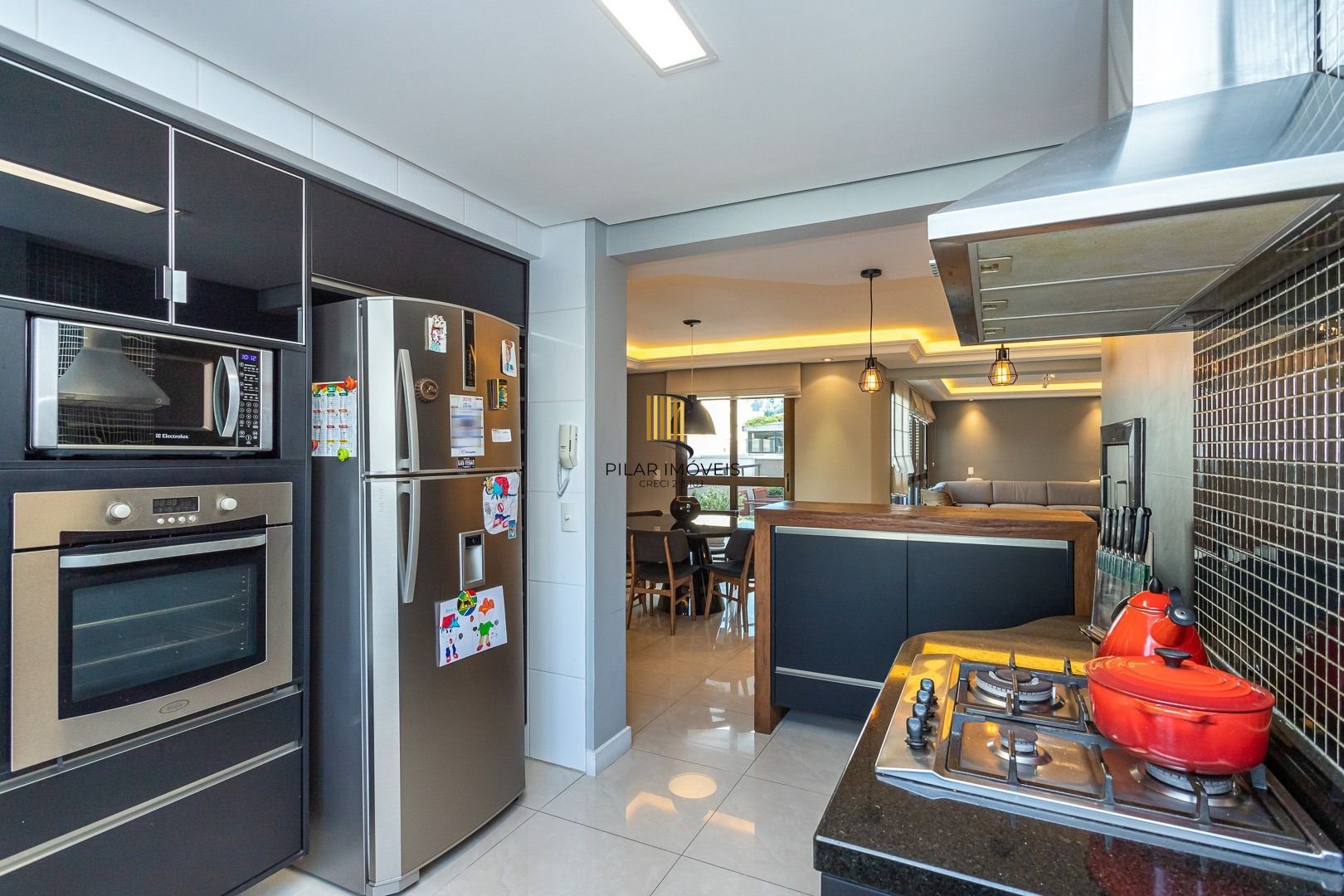 Apartamento Garden 3 Dorms (2 Suítes), 181m², 2 Vagas – Auxiliadora, POA