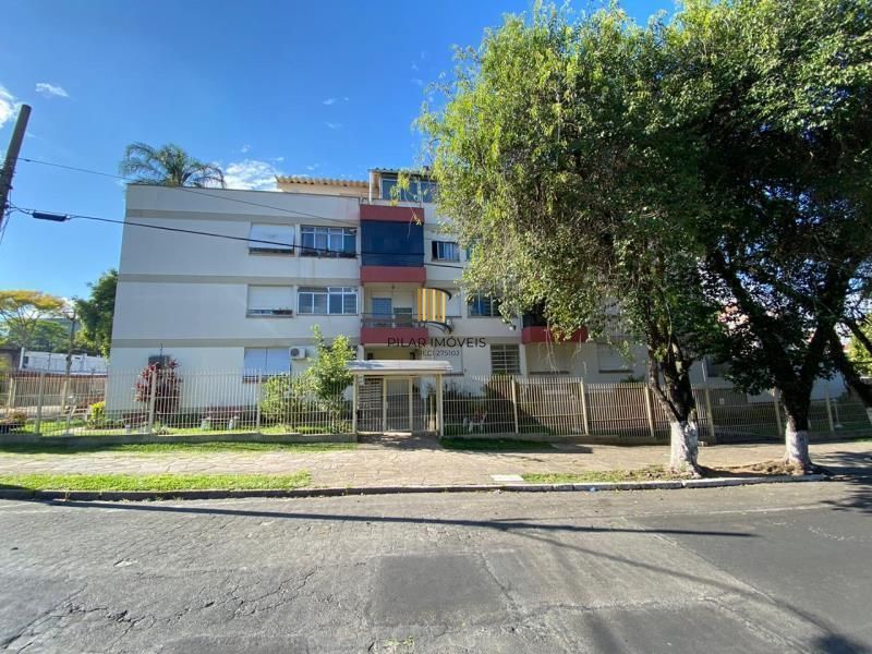 Cobertura reformada 2 dorm com vaga - Jardim São Pedro