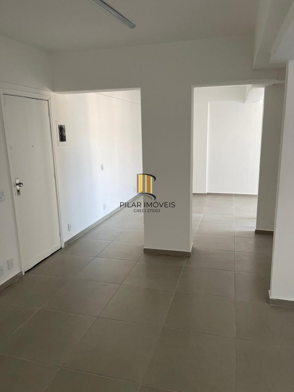 Sala Comercial 1 dormitório no bairro Centro Histórico