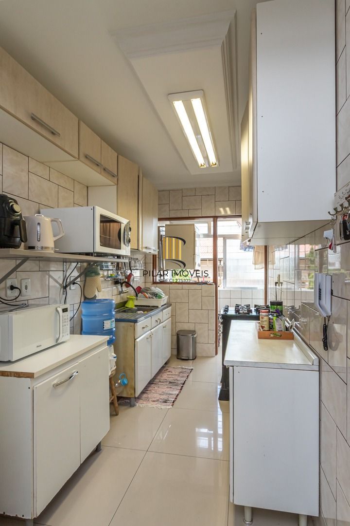 Apartamento MOBILIADO - 03 dormitórios,