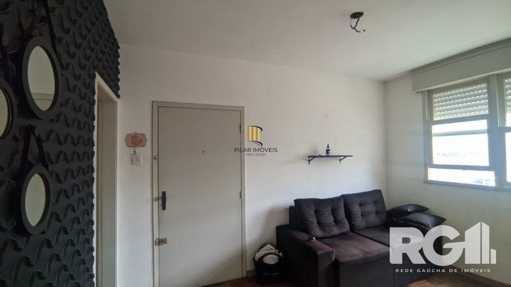 Apartamento térreo 01 dormitório, com vaga, condomínio Zeferino Dias - Sarandi