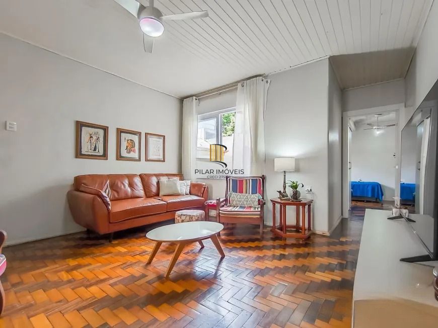 Casa com 3  Dormitórios, sacada e churrasqueira, no Bairro São João