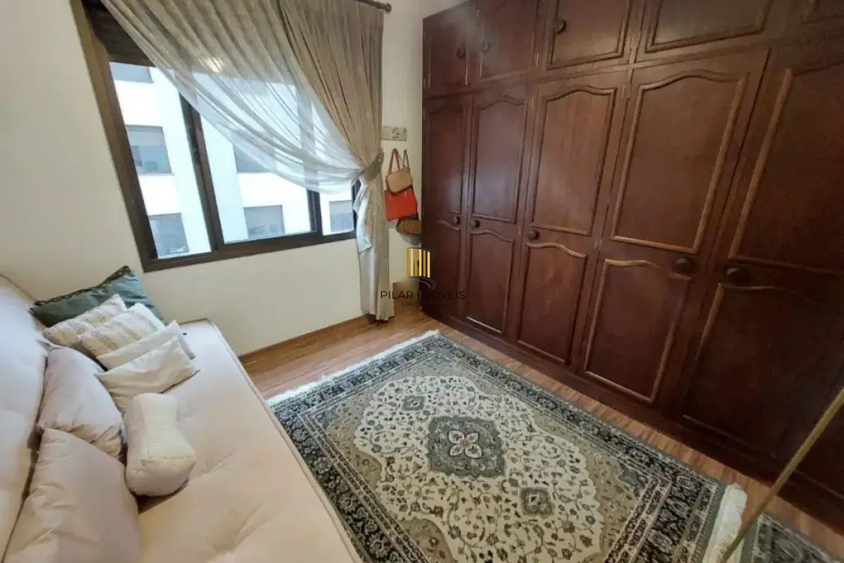 Apartamento de 2 dormitórios, suíte, churrasqueira e 1 vaga.