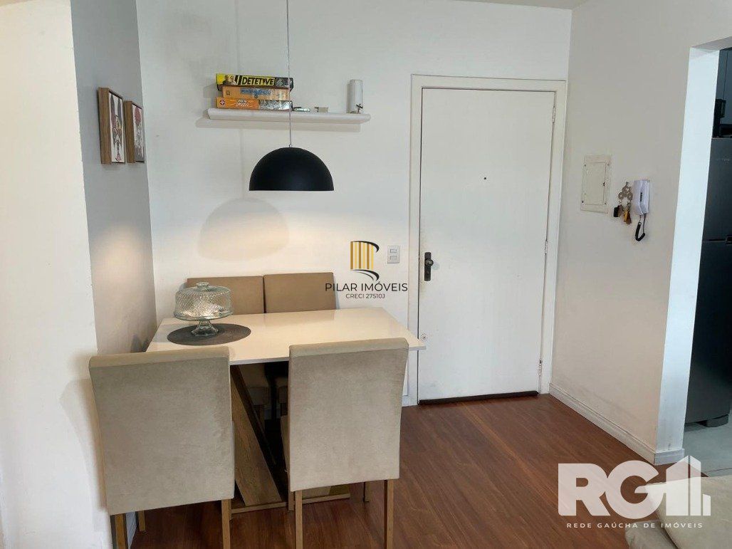 Apartamento 2 dormitórios no bairro Partenon