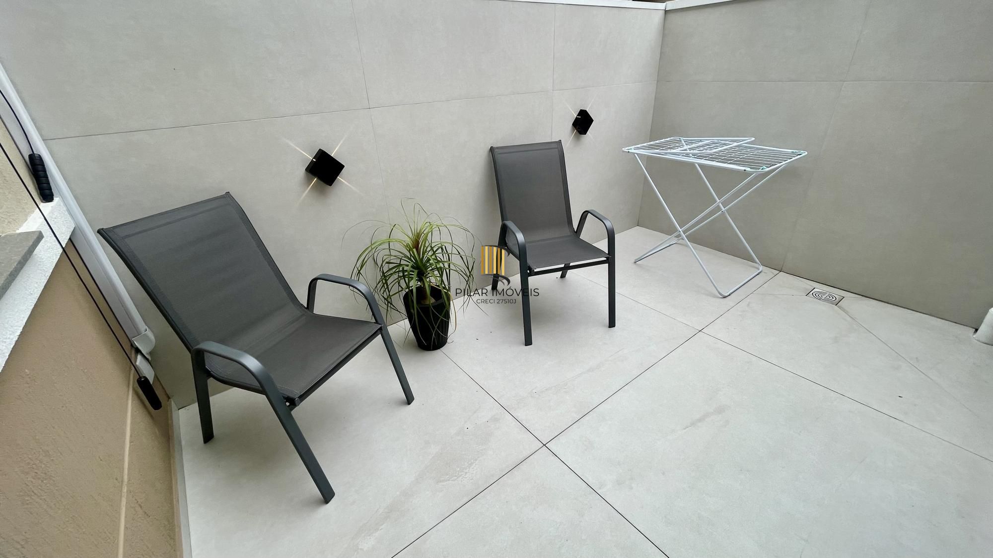 Casa em condomínio com 4 dormitórios e lazer completo no Ecoville