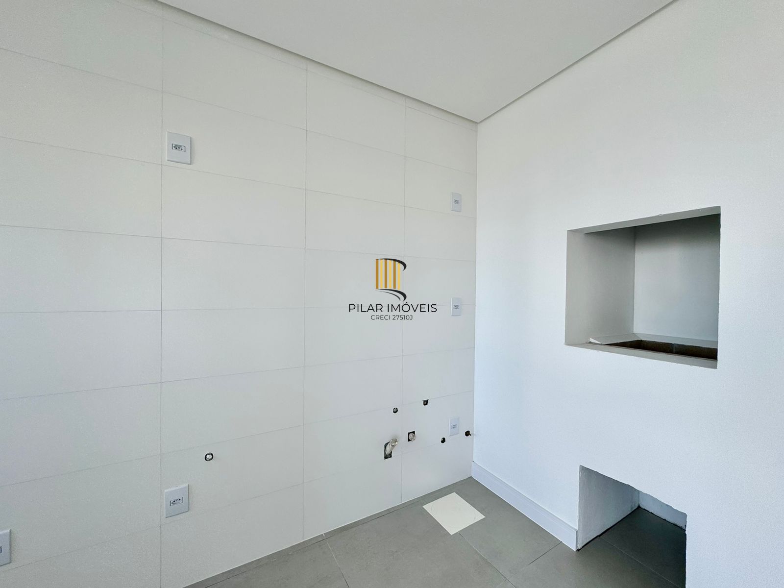 Apartamento 01 dormitórios 1 vaga na Rua Peri Capão da Canoa