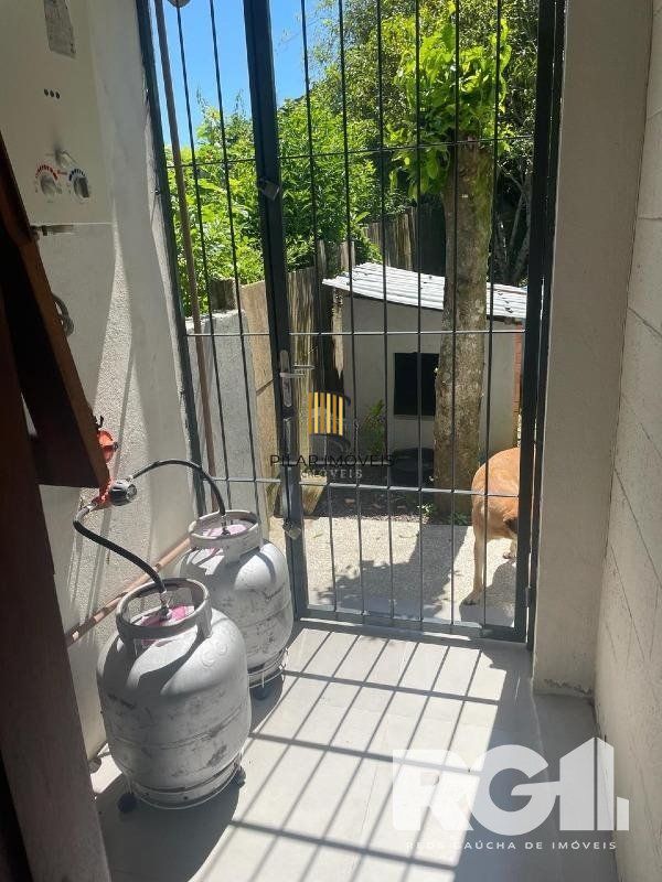 Casa 2 Dormitório(s) Bairro São Lucas