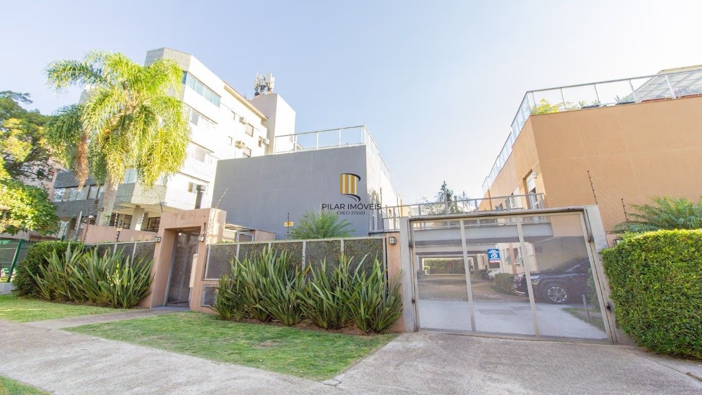 Casa em condomínio com terraço, piscina e espaço gourmet, Chacara das Pedras