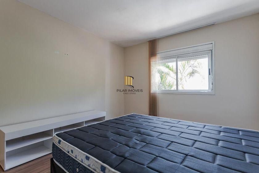 Casa térrea com 3 dormitórios, espaço gourmet e 3 vagas.