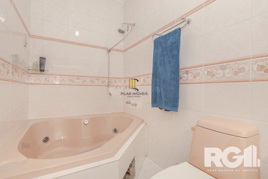 Casa 4 dormitórios no bairro Jardim Itu