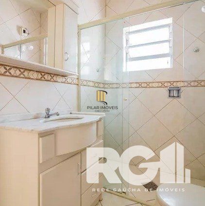 Apartamento 4 Dormitório(s) Bairro Partenon