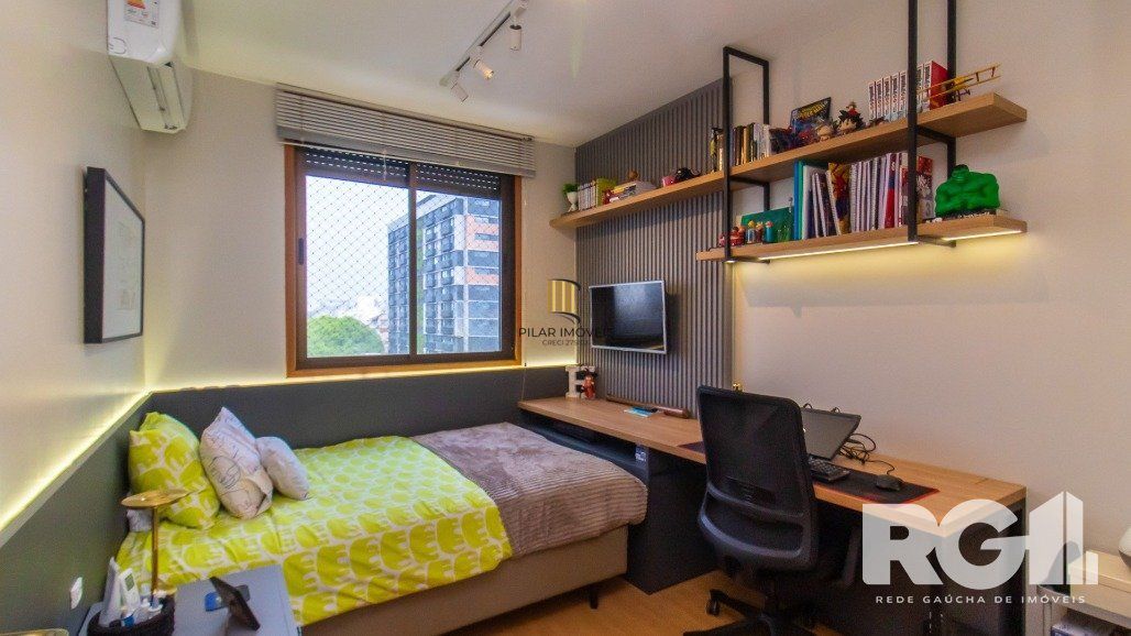 Apartamento 3 dormitórios no bairro Mont Serrat