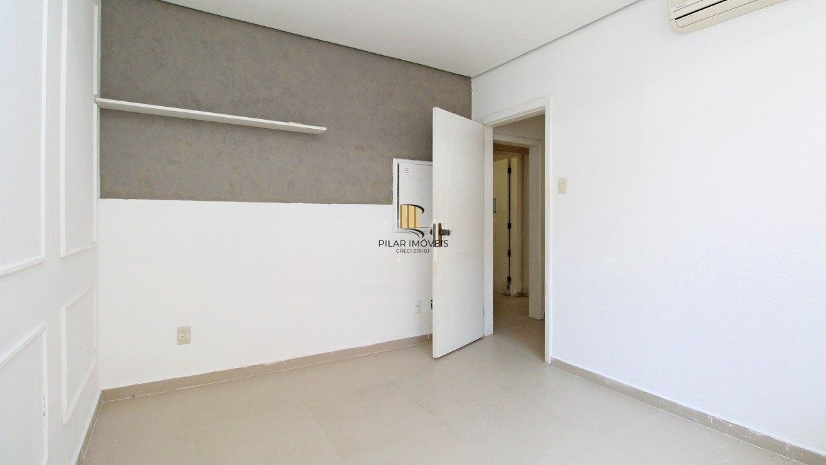 Casa com 4 dormitórios