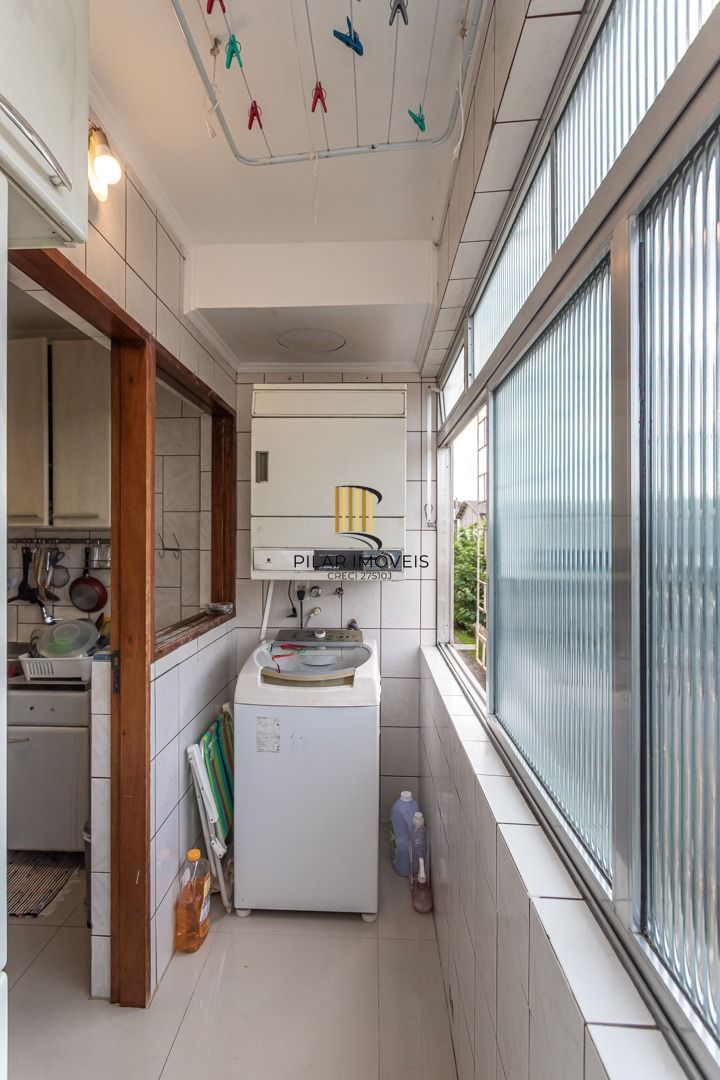 Apartamento MOBILIADO - 03 dormitórios,