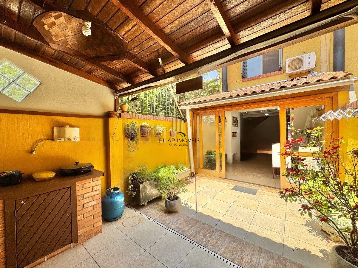 Casa/Sobrado 3 dormitórios, 125 m² privativos - bairro Jardim Itu Sabará - Pilar Imóveis