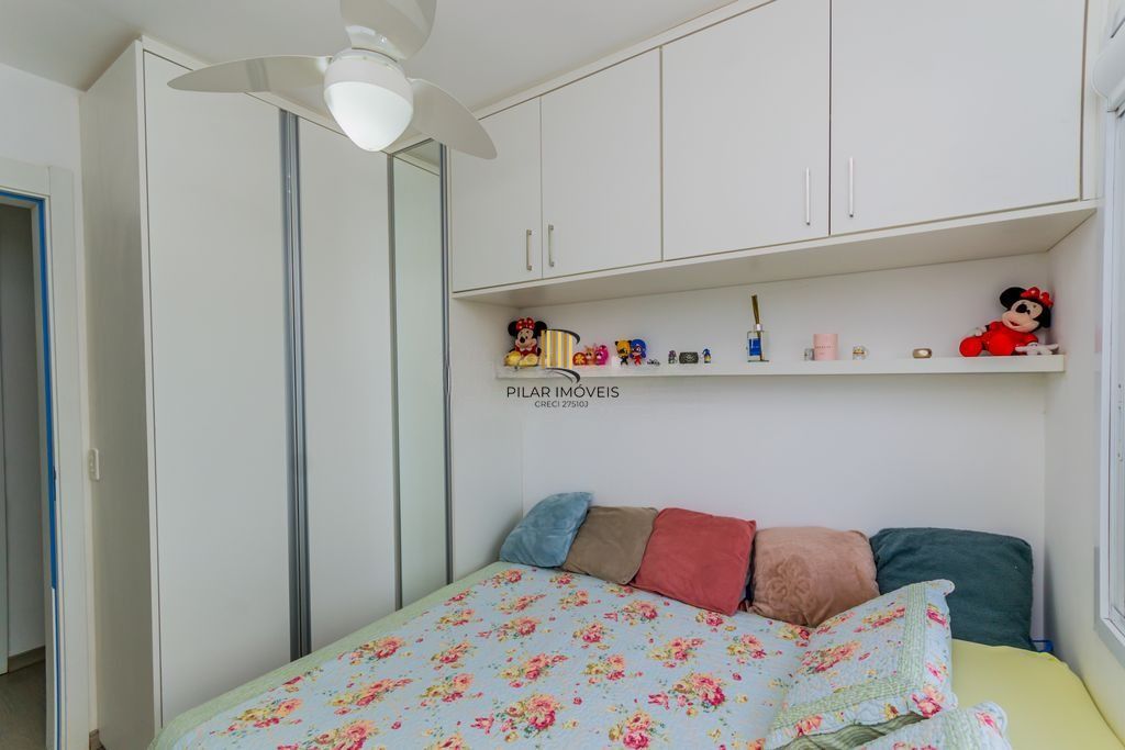Apartamento 2 dormitórios no bairro Humaitá