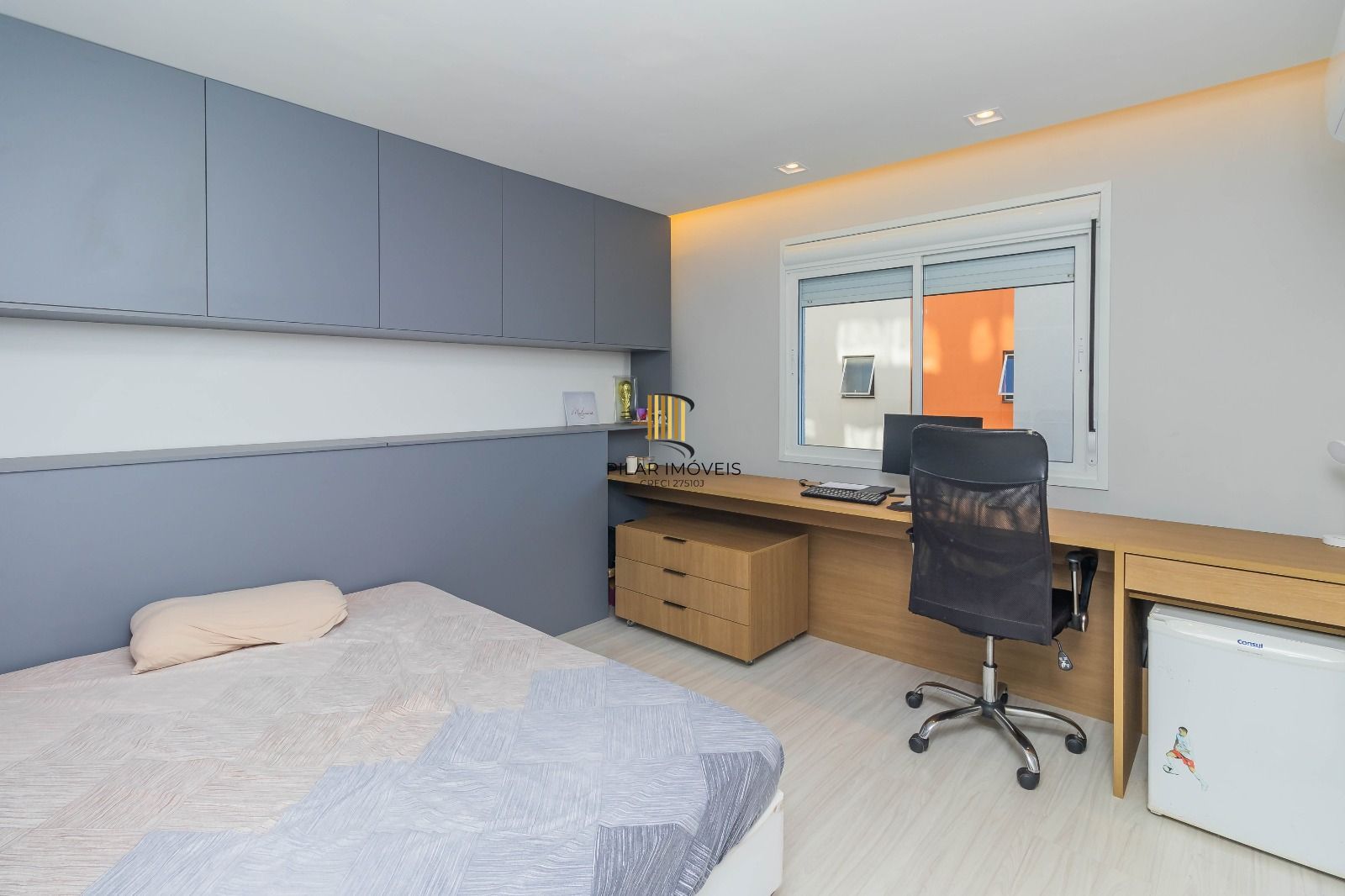 Apartamento 2 dormitórios no bairro Passo da Areia