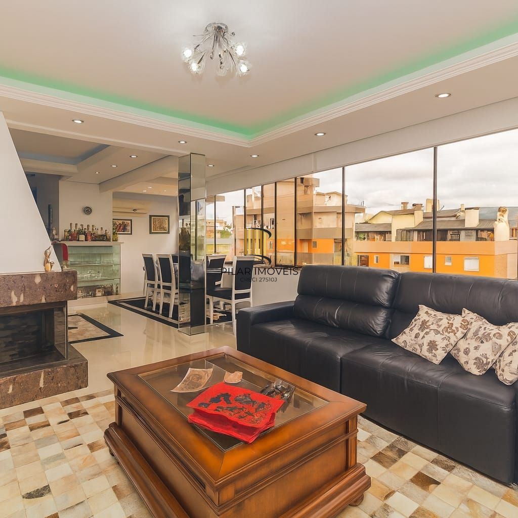 Cobertura com 3 quartos, piscina e condomínio com elevador - Jardim Planalto