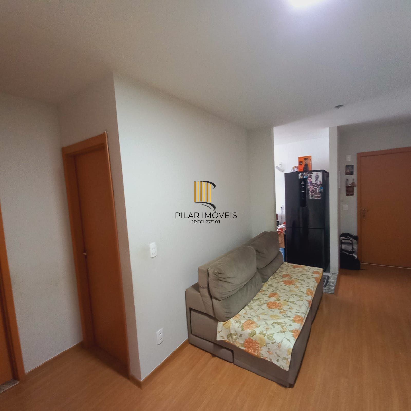 Apartamento 2 Dormitórios, sacada com churrasquieira, 1 vaga  Portaria 24h