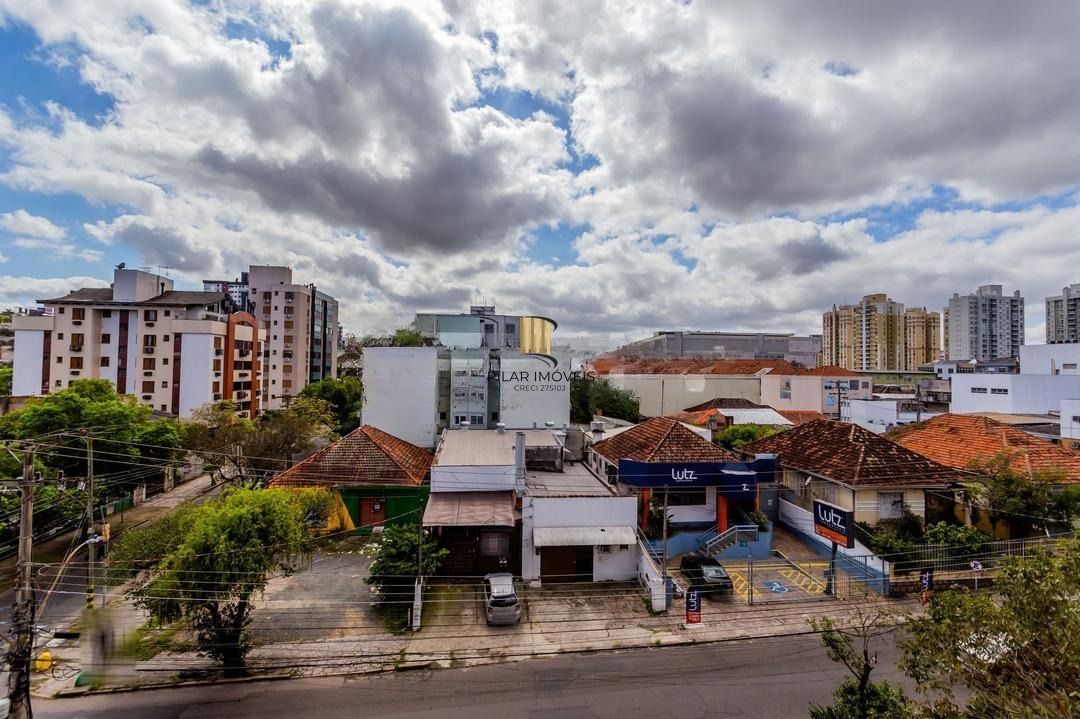 Duplex Reformado com 2 Dormitórios e 1 Vaga – Pronto para Morar