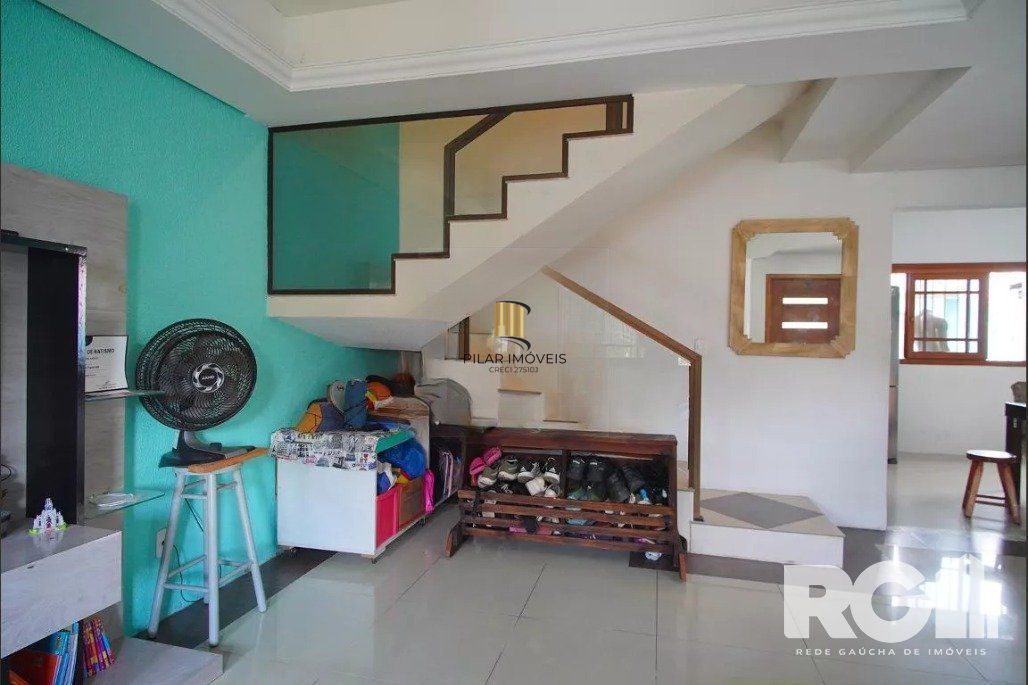 Casa 3 dormitórios no bairro Morro Santana