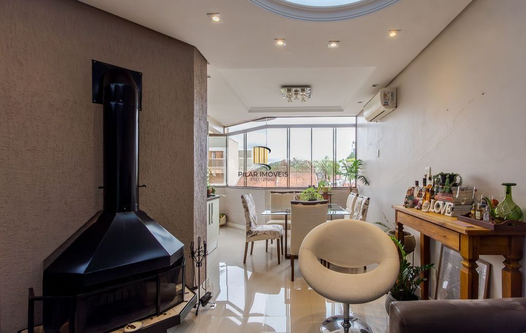 Apartamento 3 Dorms com Suíte e 2 Vagas no Jardim Planalto  – Porto Alegre