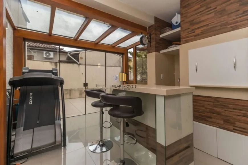 Casa Seminova 3 Dorm com Pátio e 4 Vagas no Jardim Planalto