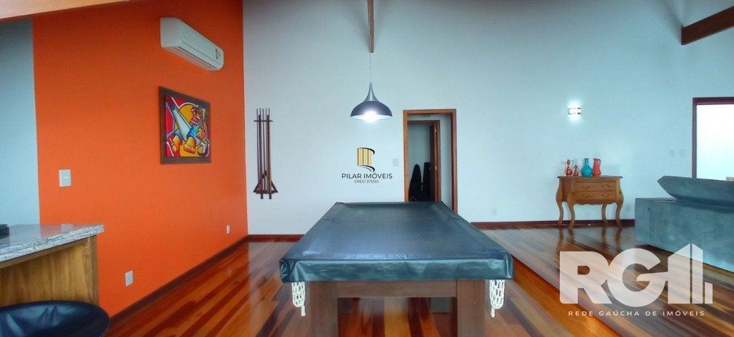 Casa 5 dormitórios no bairro Jardim Itu