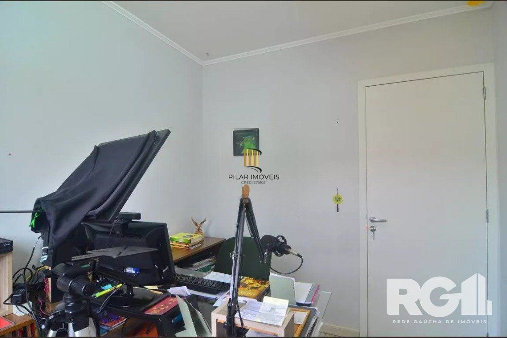 Casa de Condomínio 3 dormitórios no bairro Estância Velha