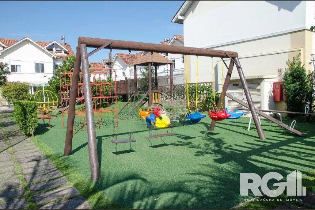 Casa de Condomínio 3 dormitórios no bairro Estância Velha