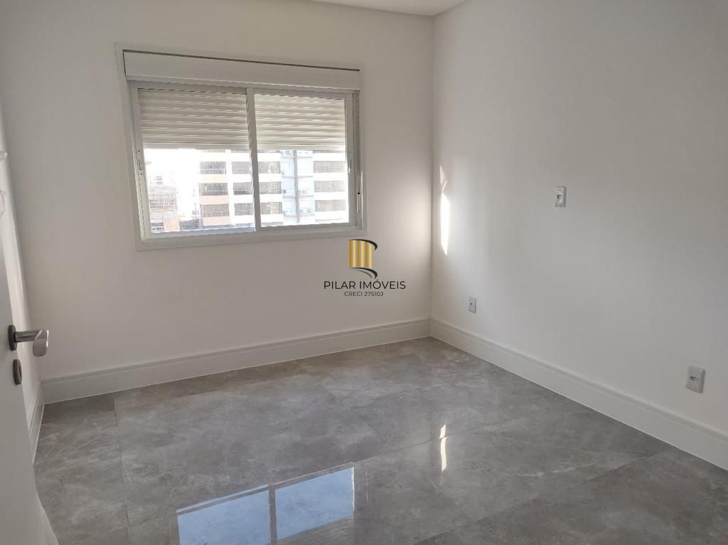 Apartamento 3 dormitórios no bairro Zona Nova