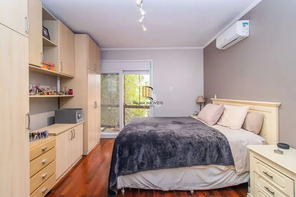 Incrível cobertura com 4 dormitórios, 200m²