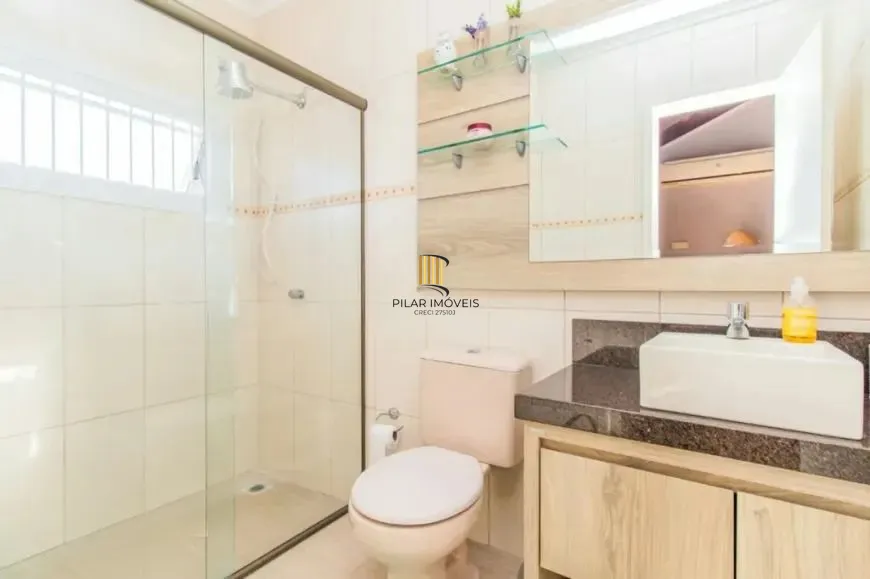 Casa com piscina, 3 suítes, desocupada, Rua Leite de Castro- Jardim Itu Sabará