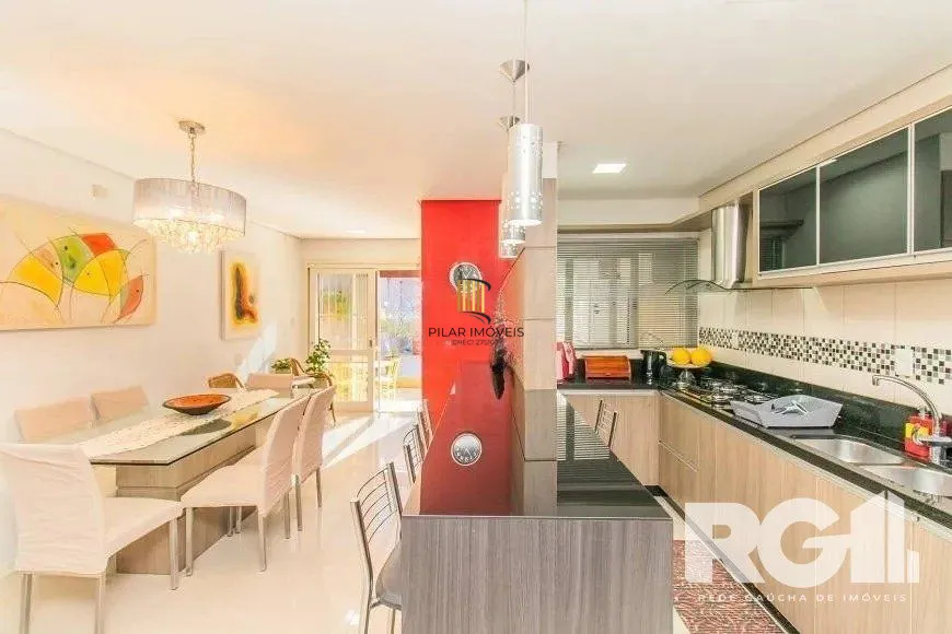 Casa com piscina, 3 suítes, desocupada, Rua Leite de Castro- Jardim Itu Sabará